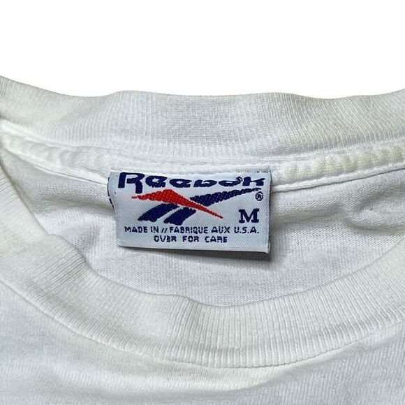 Vintage Reebok 90s Kids Soccer Shirt Medium - Picture 8 of 9